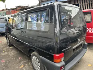Volkswagen Transporter 2005 Black