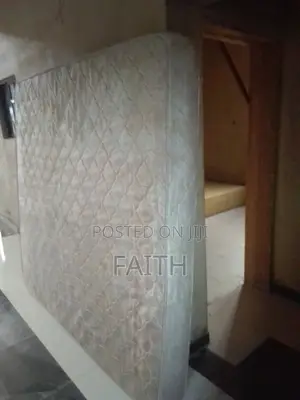 Mouka Mattress