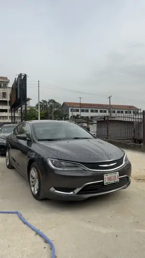 Chrysler 200 2016 Gray