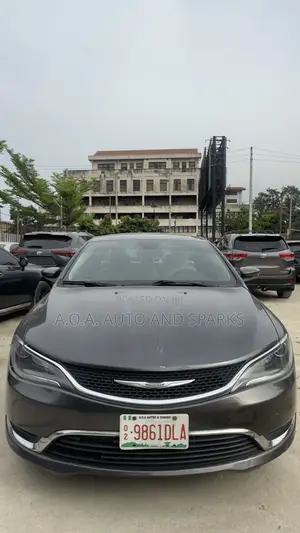 Chrysler 200 2016 Gray