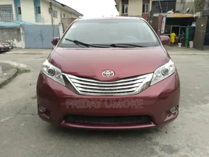 Toyota Sienna LE 7 Passenger Mobility 2011 Red