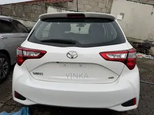 Toyota Yaris 2019 White