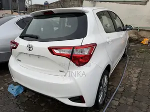Toyota Yaris 2019 White