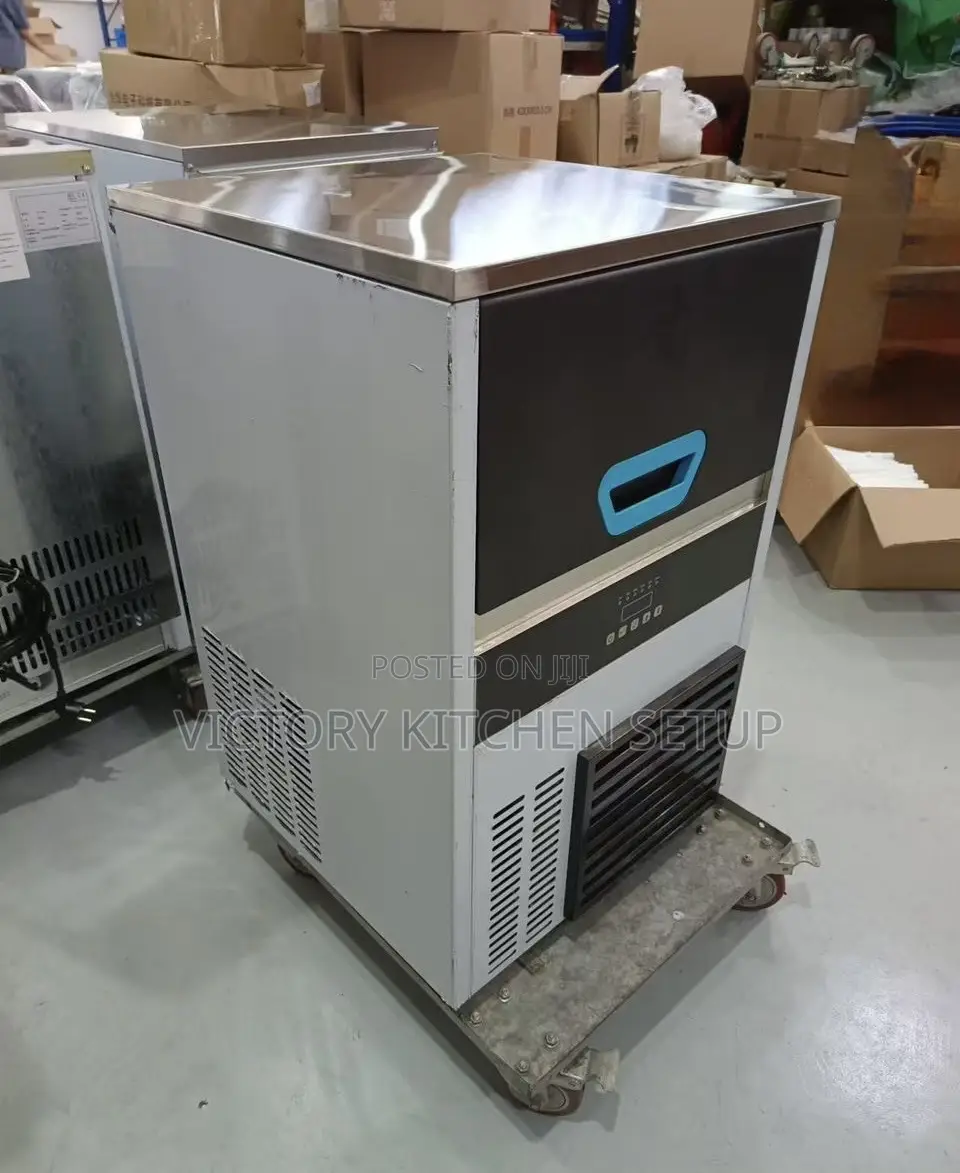 Ice Cube Machine