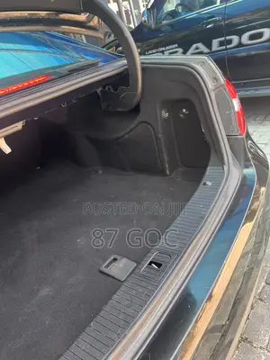 Mercedes-Benz E300 2011 Black
