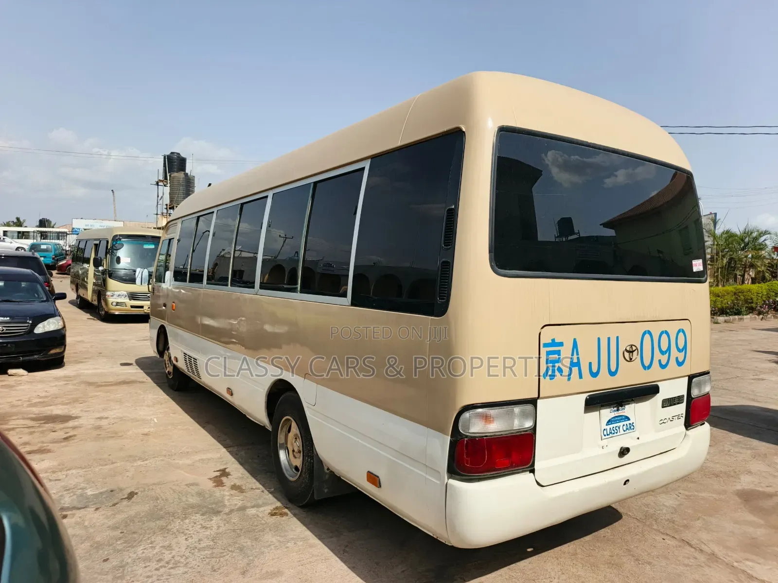 Toyota Coaster 2017 Gold