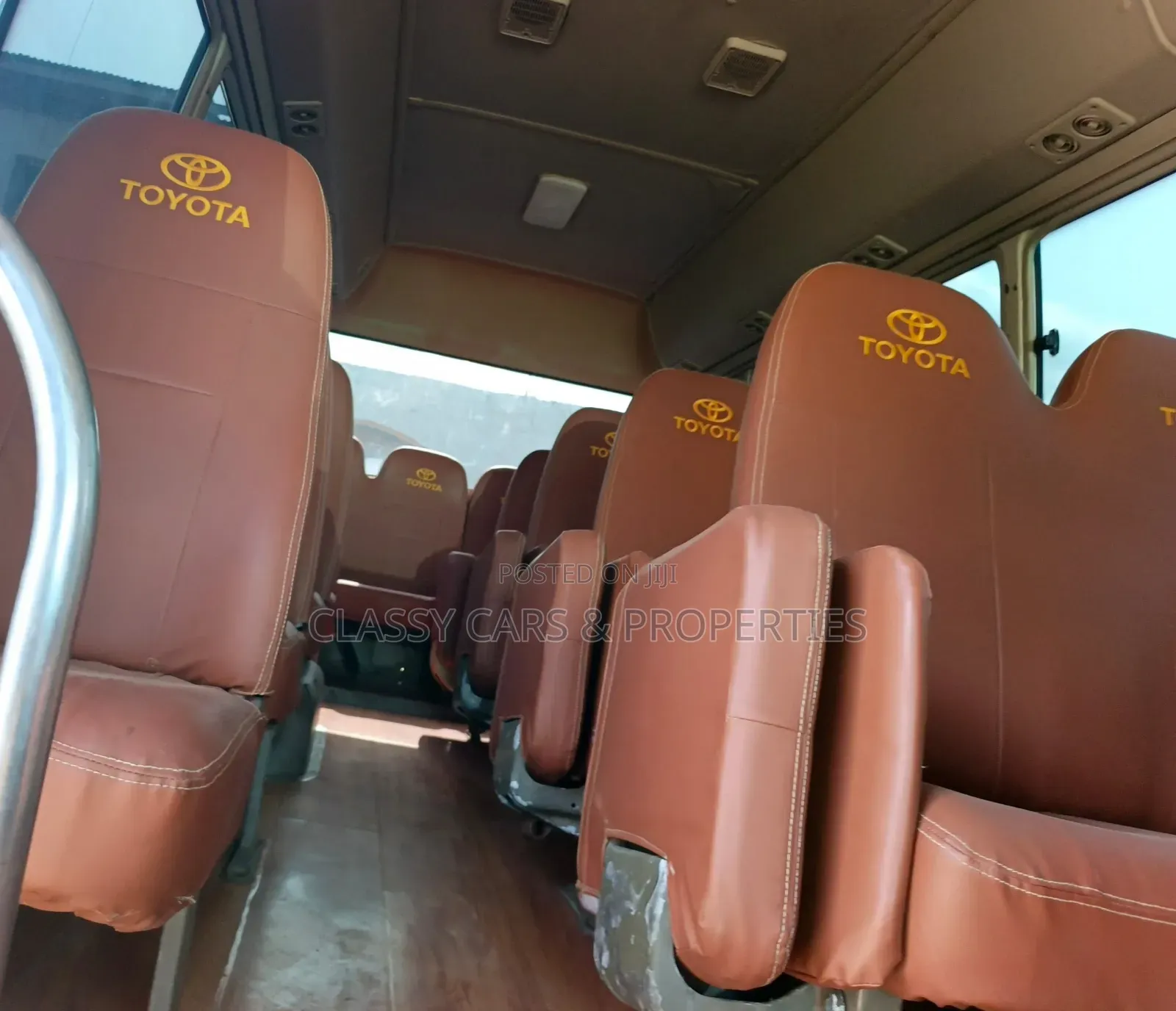 Toyota Coaster 2017 Gold