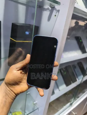 Apple iPhone 16 128 GB Blue