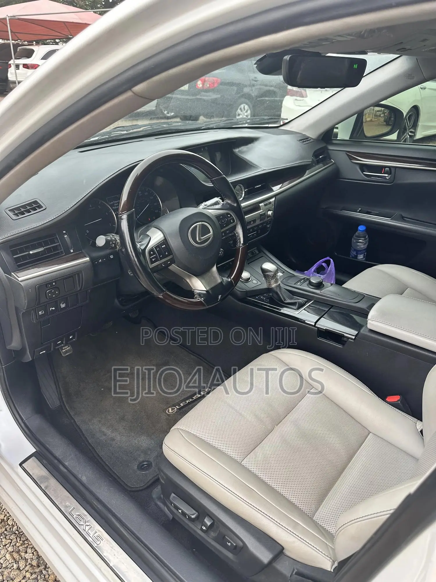 Lexus ES 350 FWD 2017 White