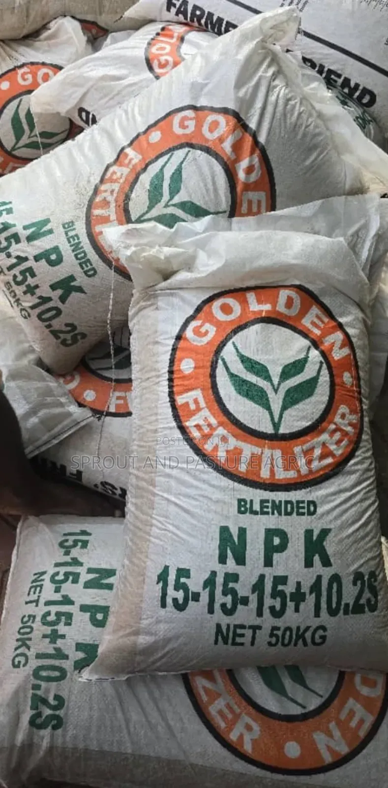 Golden NPK 15 15 15