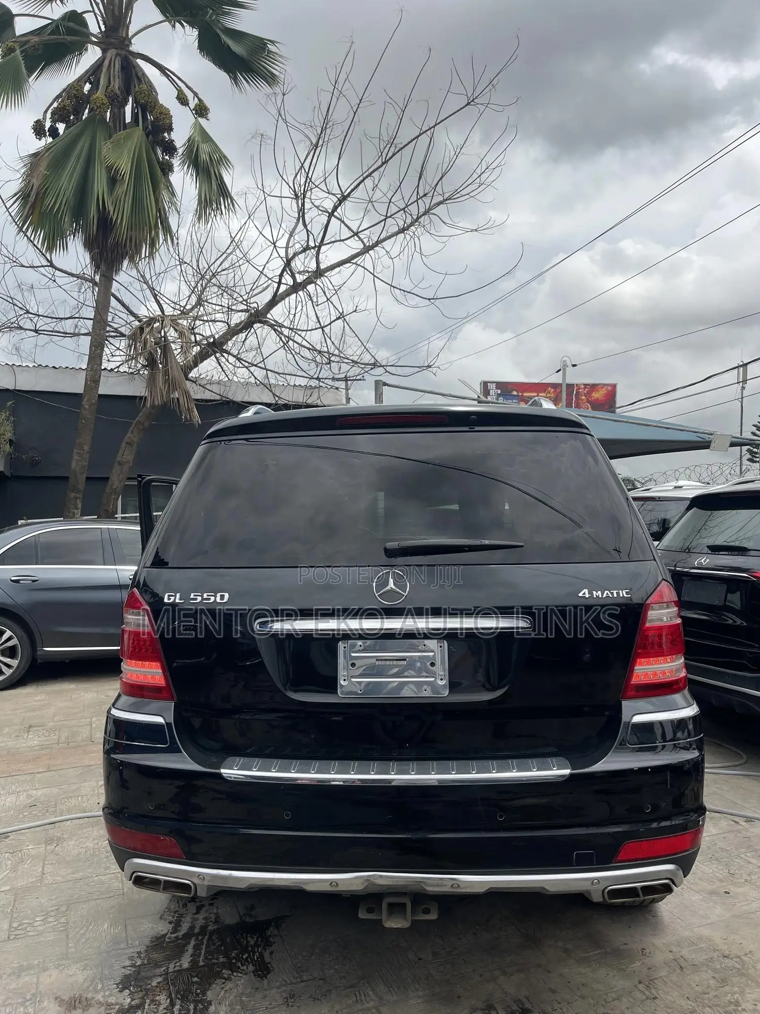 Mercedes-Benz GL-Class GL 550 2012 Black