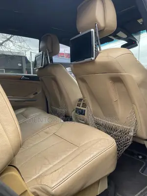 Mercedes-Benz GL-Class GL 550 2012 Black