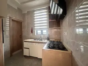 2bdrm Apartment in Lekki Expressway for rent