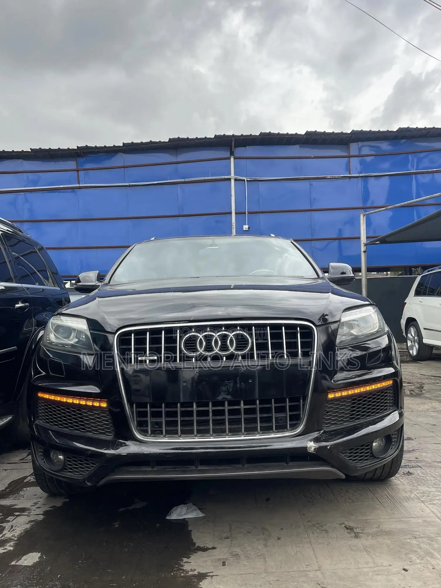 Audi Q7 2012 Black