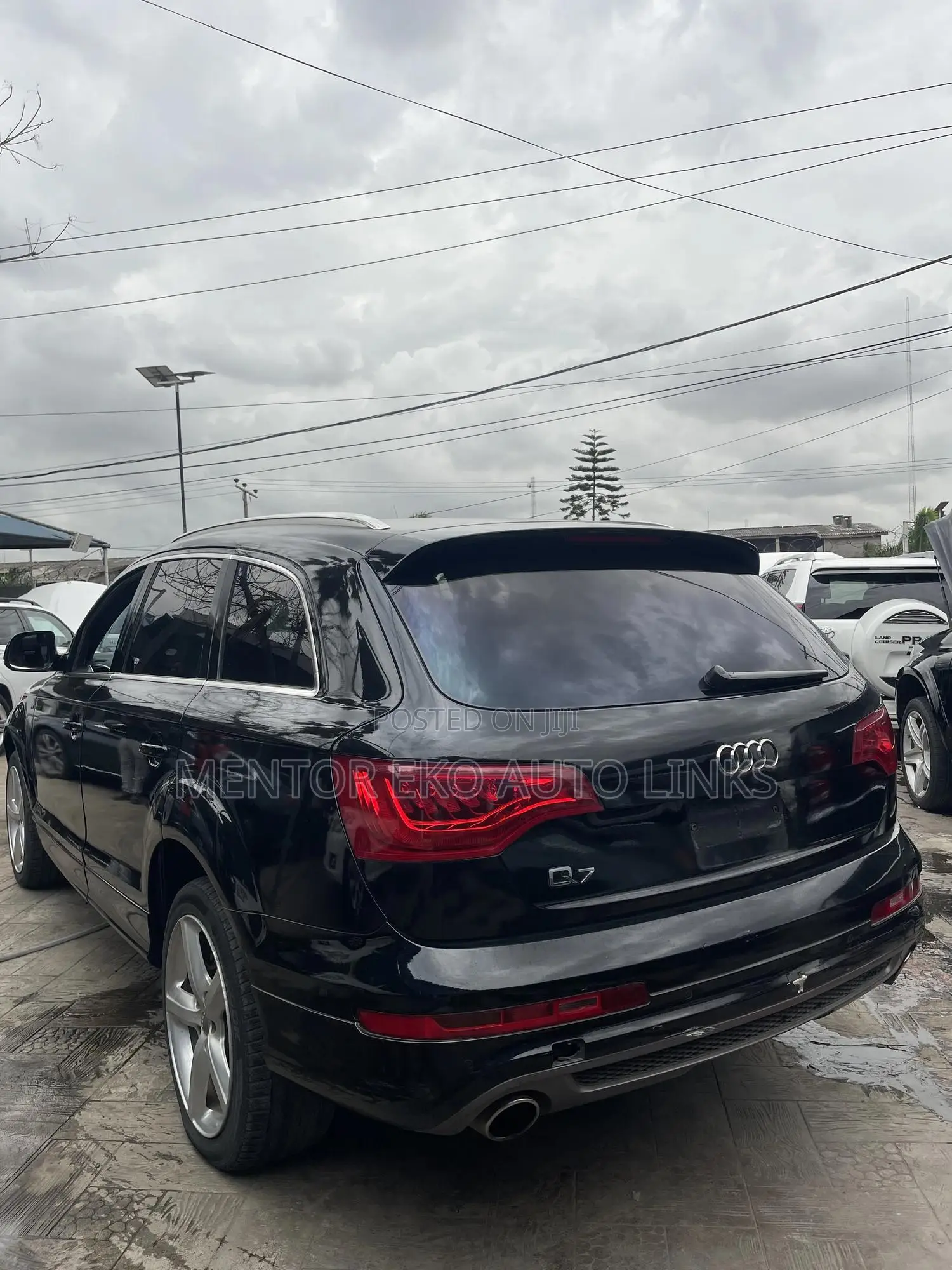 Audi Q7 2012 Black