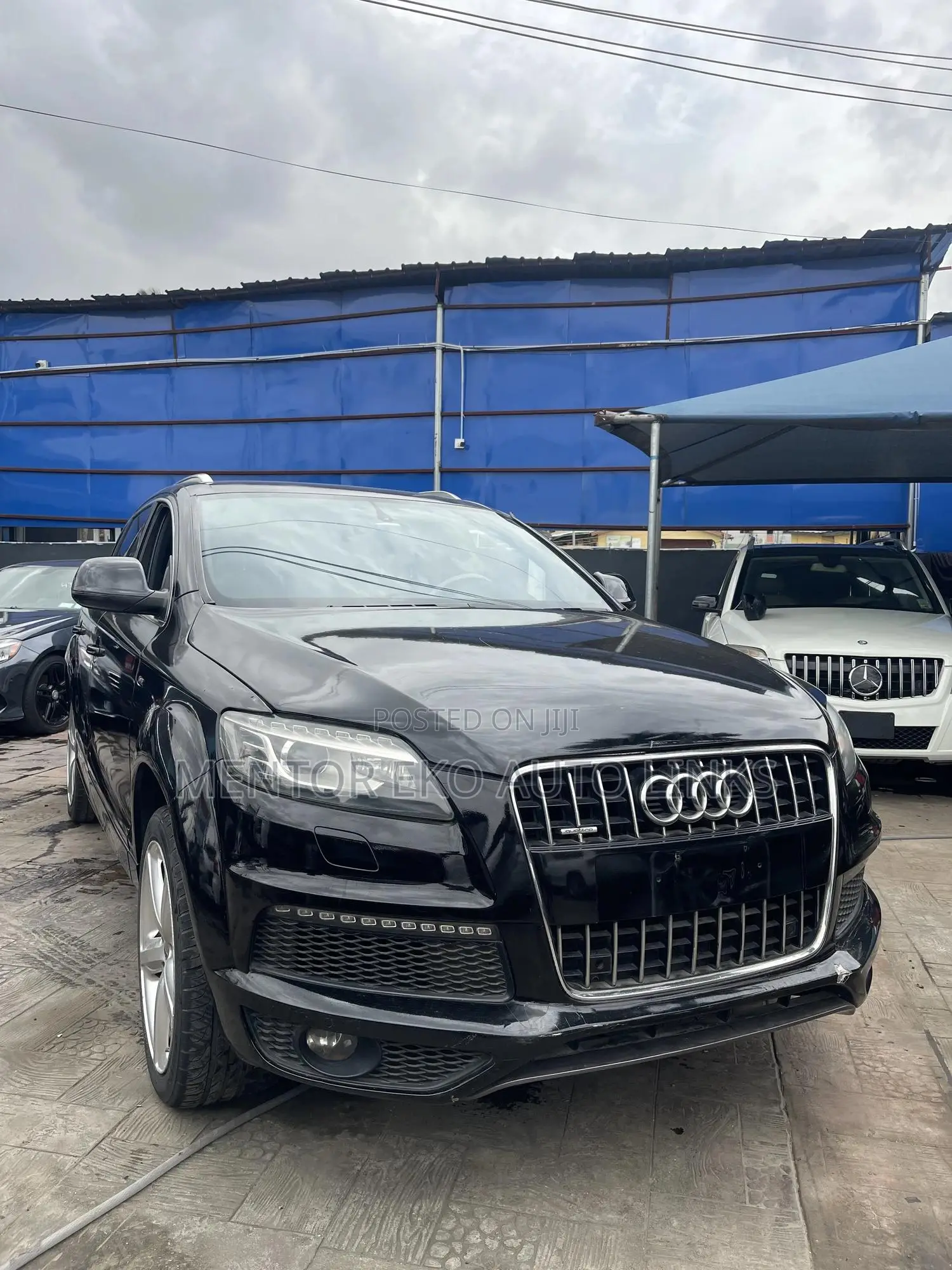 Audi Q7 2012 Black