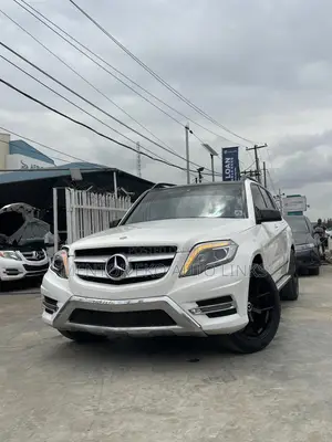 Mercedes-Benz GLK-Class 350 4MATIC 2013 White