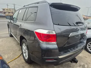Toyota Highlander 2013 Gray