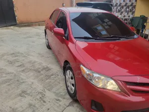 Toyota Corolla LE 4dr Sedan (1.8L 4cyl 4A) 2011 Red