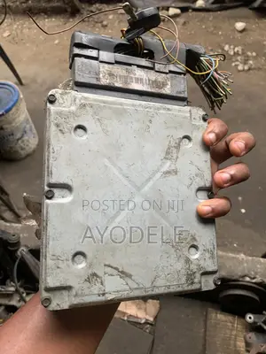 Ford Focus Brain Box 2004