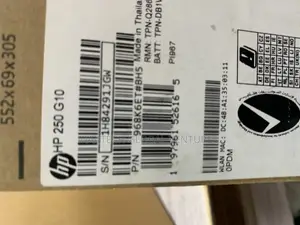 New Laptop HP 250 G10 8GB Intel Core i3 SSD 512GB