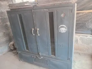 Gas and Charcoal Oven