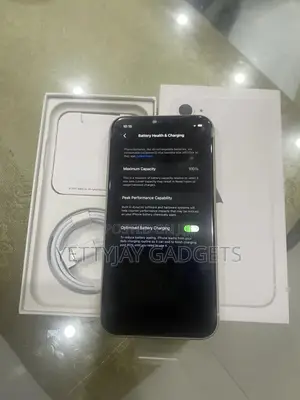 Apple iPhone 11 128 GB White
