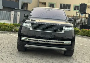 Land Rover Range Rover Vogue 2023 Black
