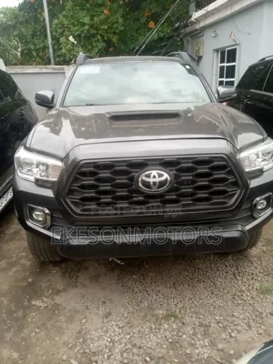 Toyota Tacoma TRD Sport 2017 Gray