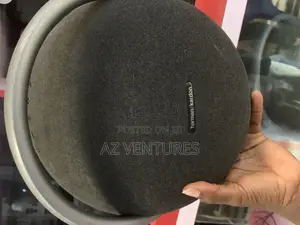 Harman Kardon Onyx Studio 7 Bluetoot
Speaker