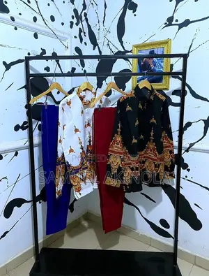 Men’S Vintage-Style Baroque Print Button Down Shirt and Trousers