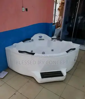 Luxury England Double Jacuzzi, White Color
