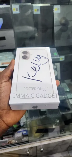 New Apple iPhone 16 128 GB White