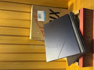 Laptop Asus ROG Strix G16 G614 16GB AMD Ryzen 9 SSD 1T