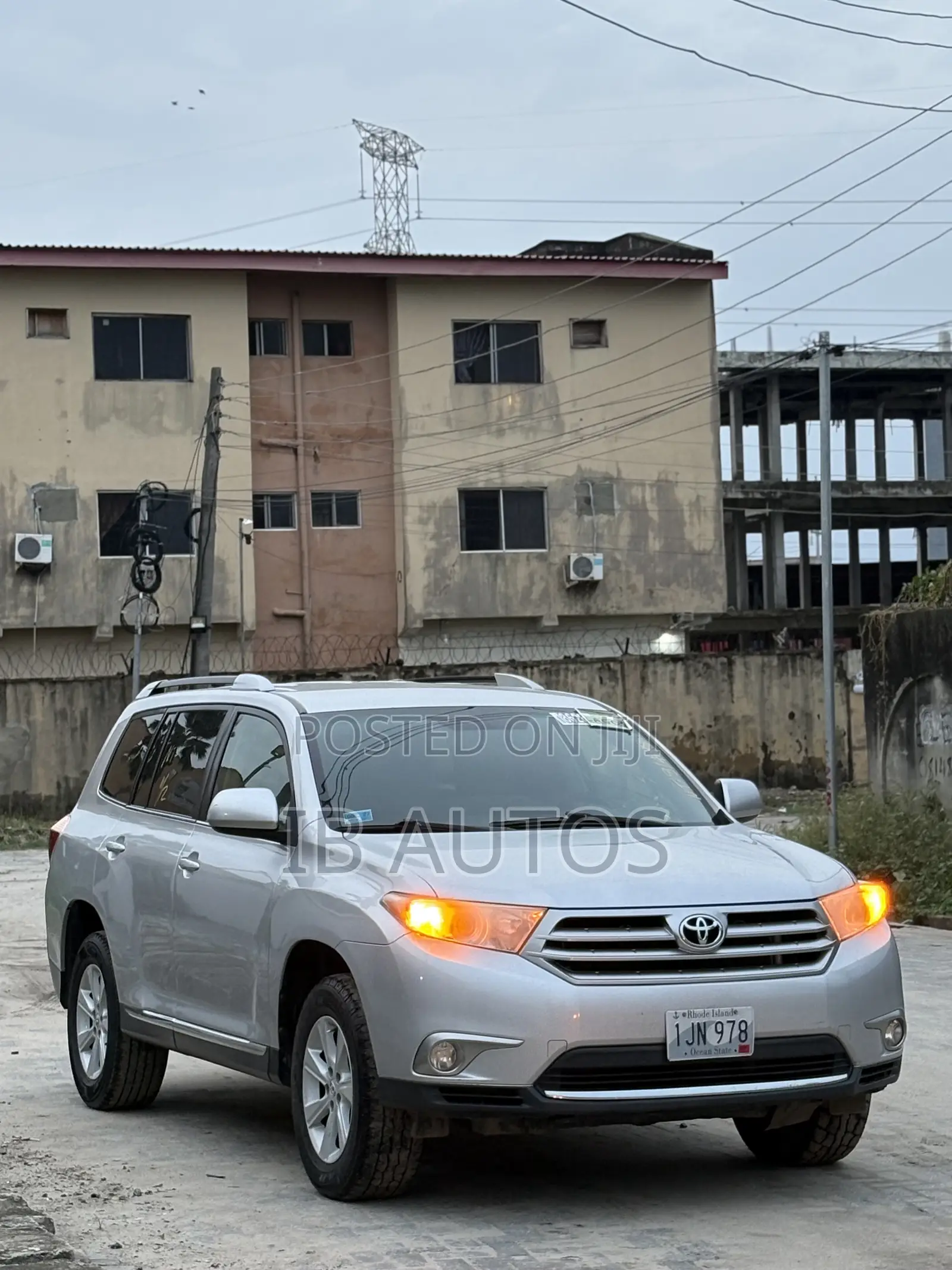 Toyota Highlander SE 2012 Silver