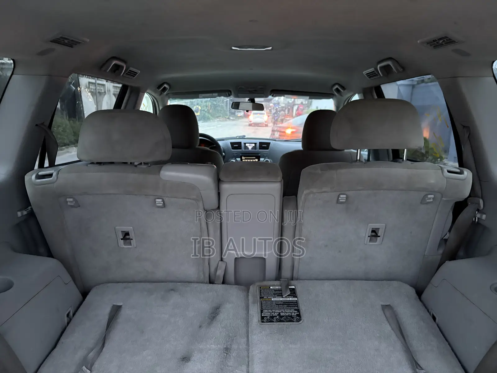 Toyota Highlander SE 2012 Silver