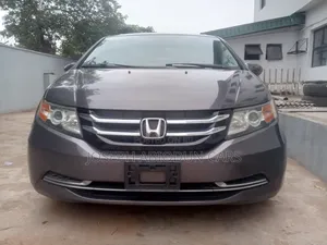 Honda Odyssey Touring Elite 4dr Minivan (3.5L 6cyl 6A) 2014 Gray