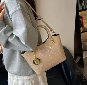 Ladies Quality Leather Hand Bag