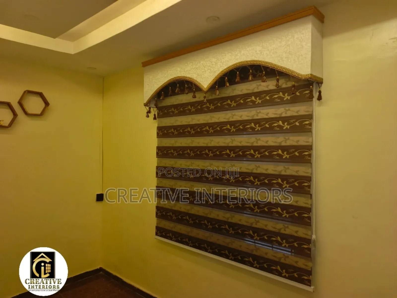 Head Board Window Blinds