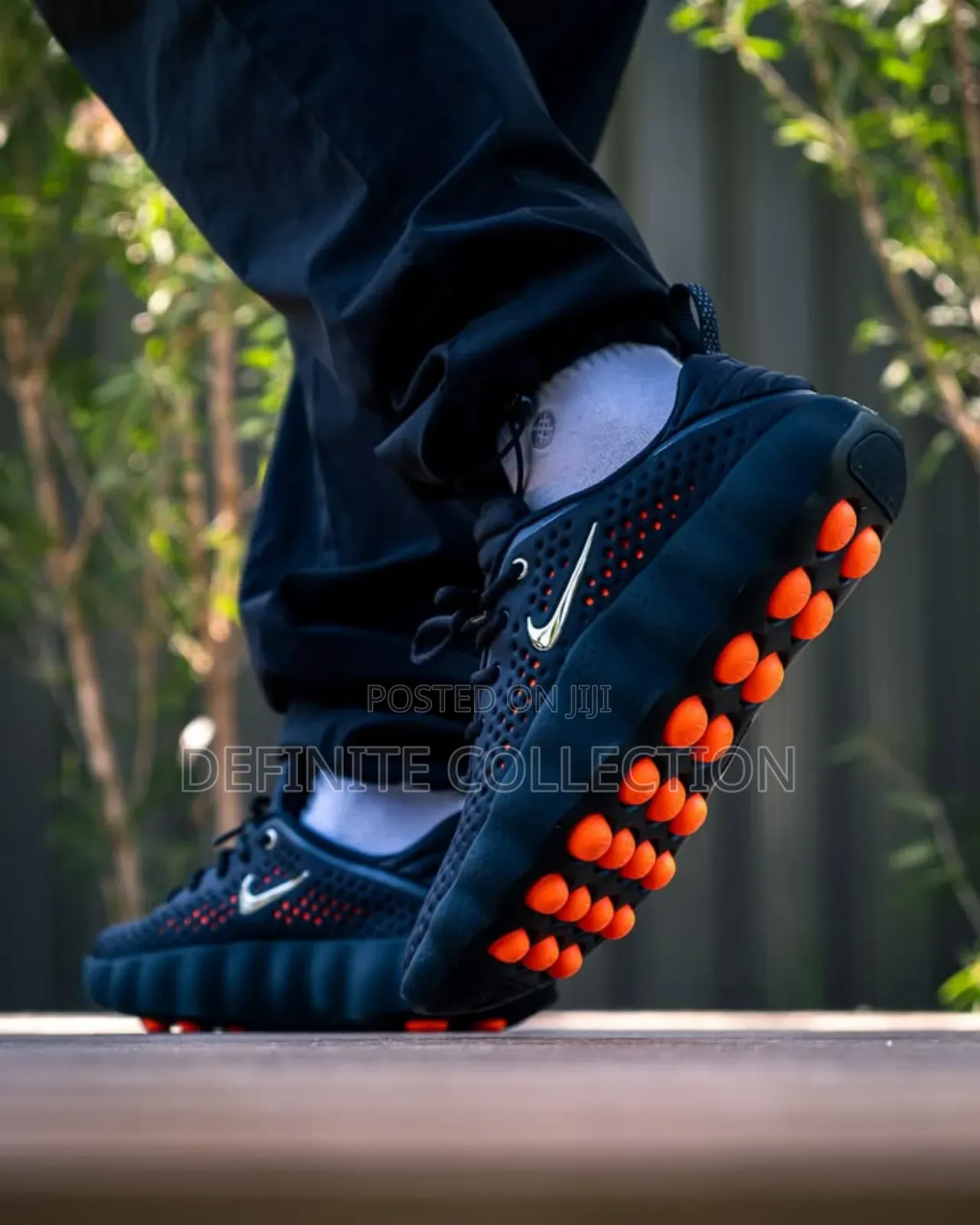 Nike Mind 002 Sneakers