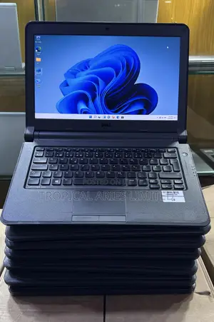 Laptop Dell Latitude 13 3340 4GB Intel Core i3 SSD 128GB