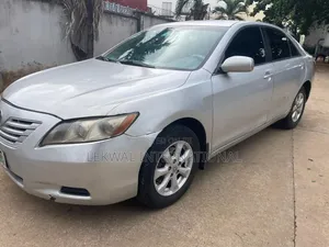 Toyota Camry 2009 Silver
