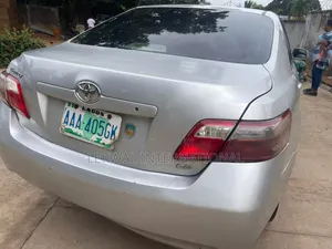 Toyota Camry 2009 Silver