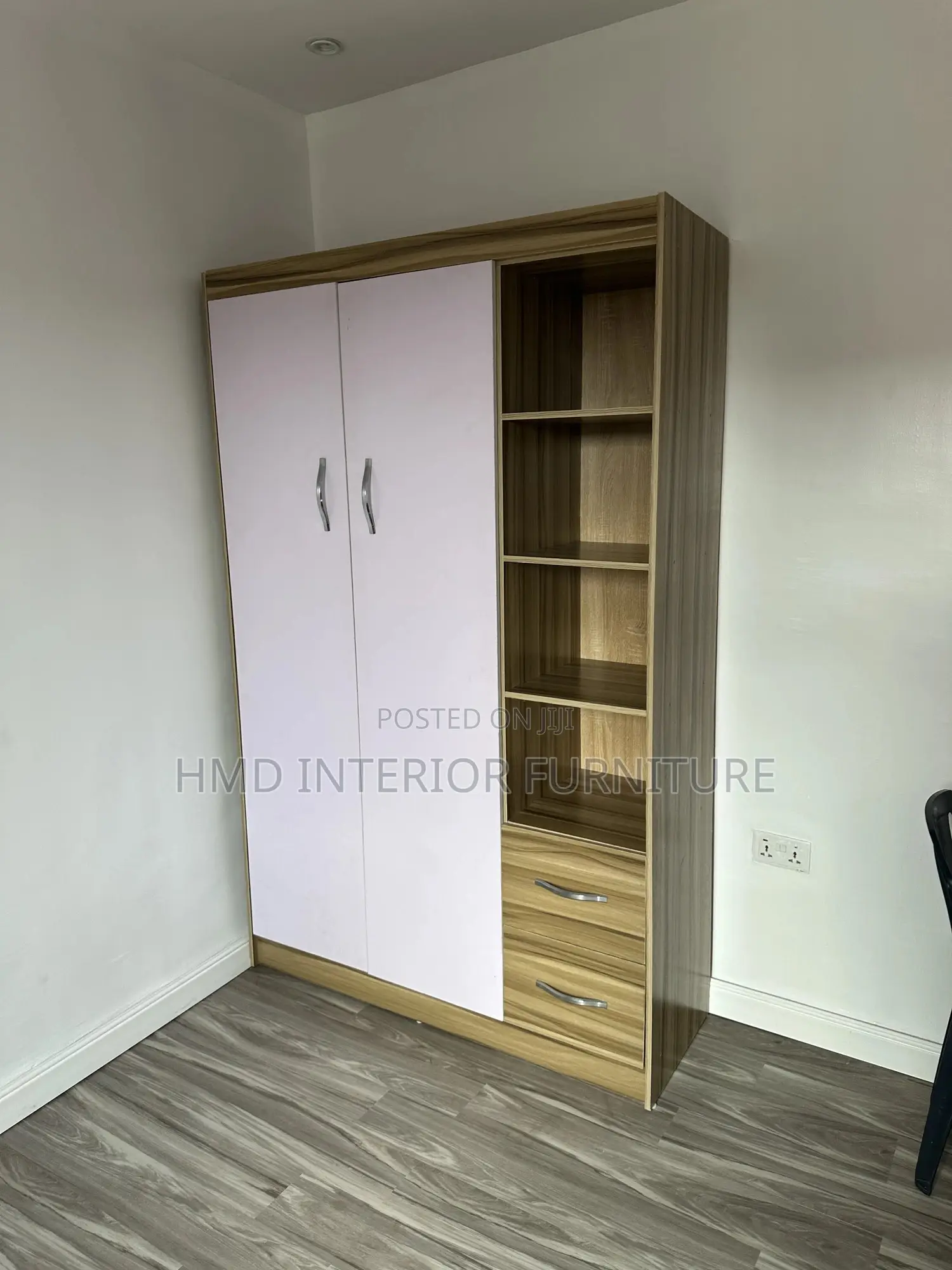 Wardrobe 4by6 With Shoe Rack