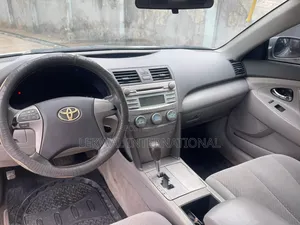 Toyota Camry 2009 Silver