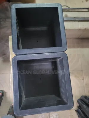 Plastic Cube Mould
