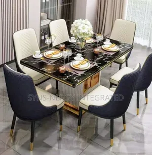 Elegant Crafted Dinning Table Set