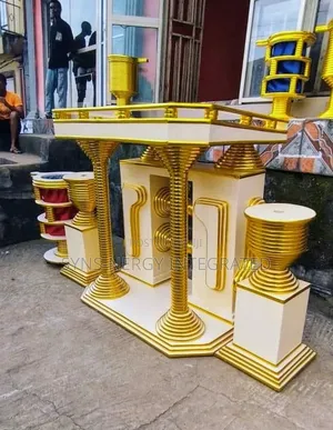 Stunning Church Pulpit Set