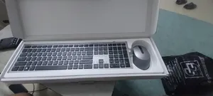 Dell Multi-Device Wireless Bluetooth Keyboard and Mouse (Km7321w)