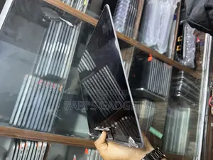 15” Inch Macbook Pro 2018/2019 A1990 Screen Replacement. Sweet Price!